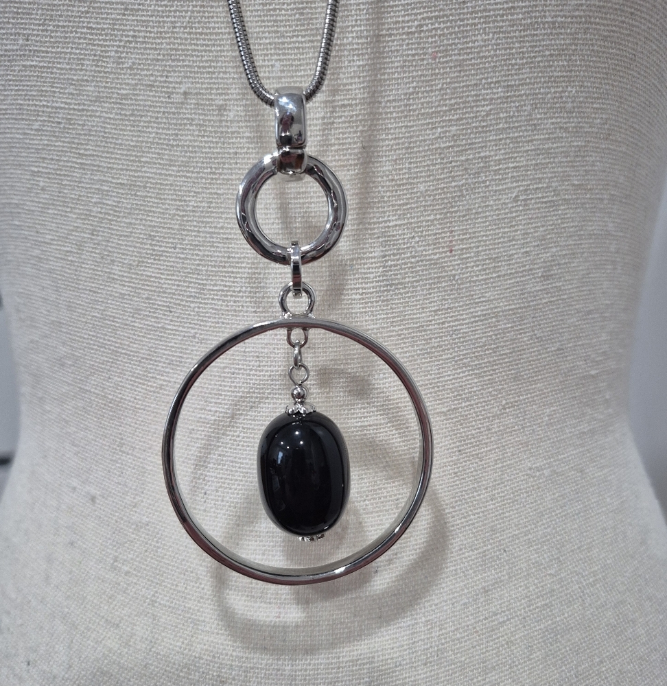 NWT Howards Art Deco Vibe Necklace